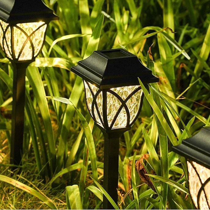 Solar Pathway Lights for Yard & Lawn Edges – 4/6/8 Pack