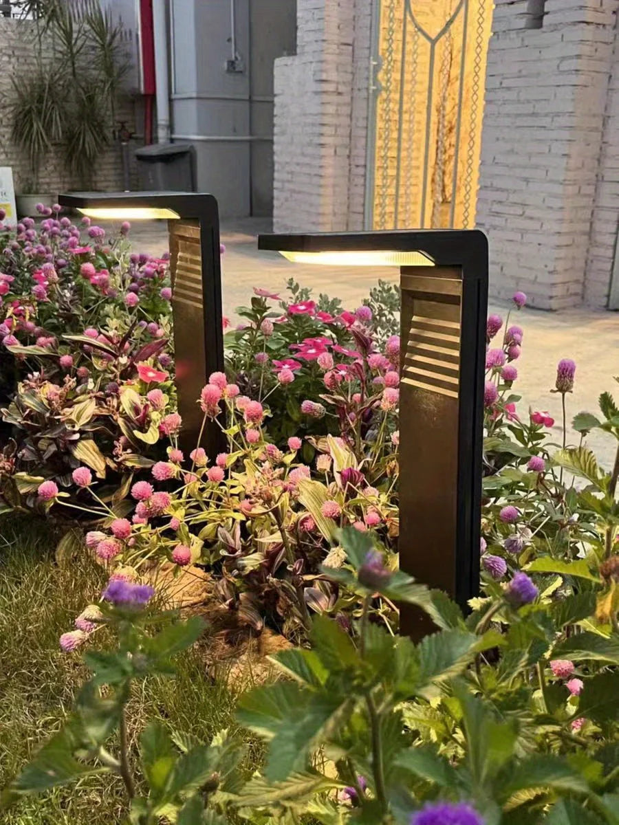 Solar Pathway Garden Lights for Walkways & Yard Borders – 1/5/10 Pack
